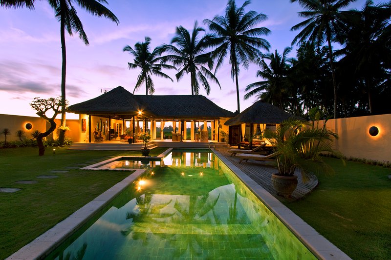 POOL VILLA Bali, Ubud, 14 mtr pool, 1.5k UBUD, Wifi, Parking, Security, Views
