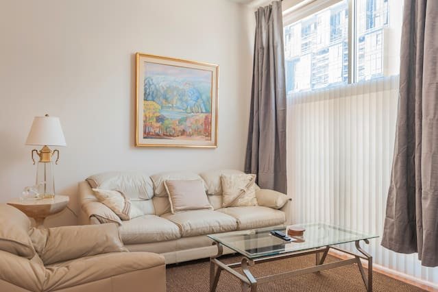 Comfortable North End Escape | Faneuil Hall