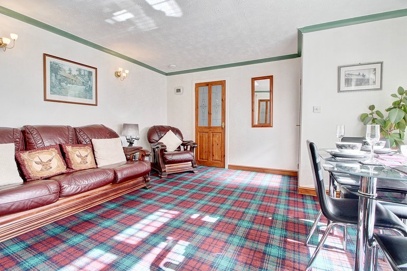 Old Smiddy Self Catering Apartment, Balloch, Loch Lomond