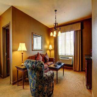 THE WILDWOOD HOTEL