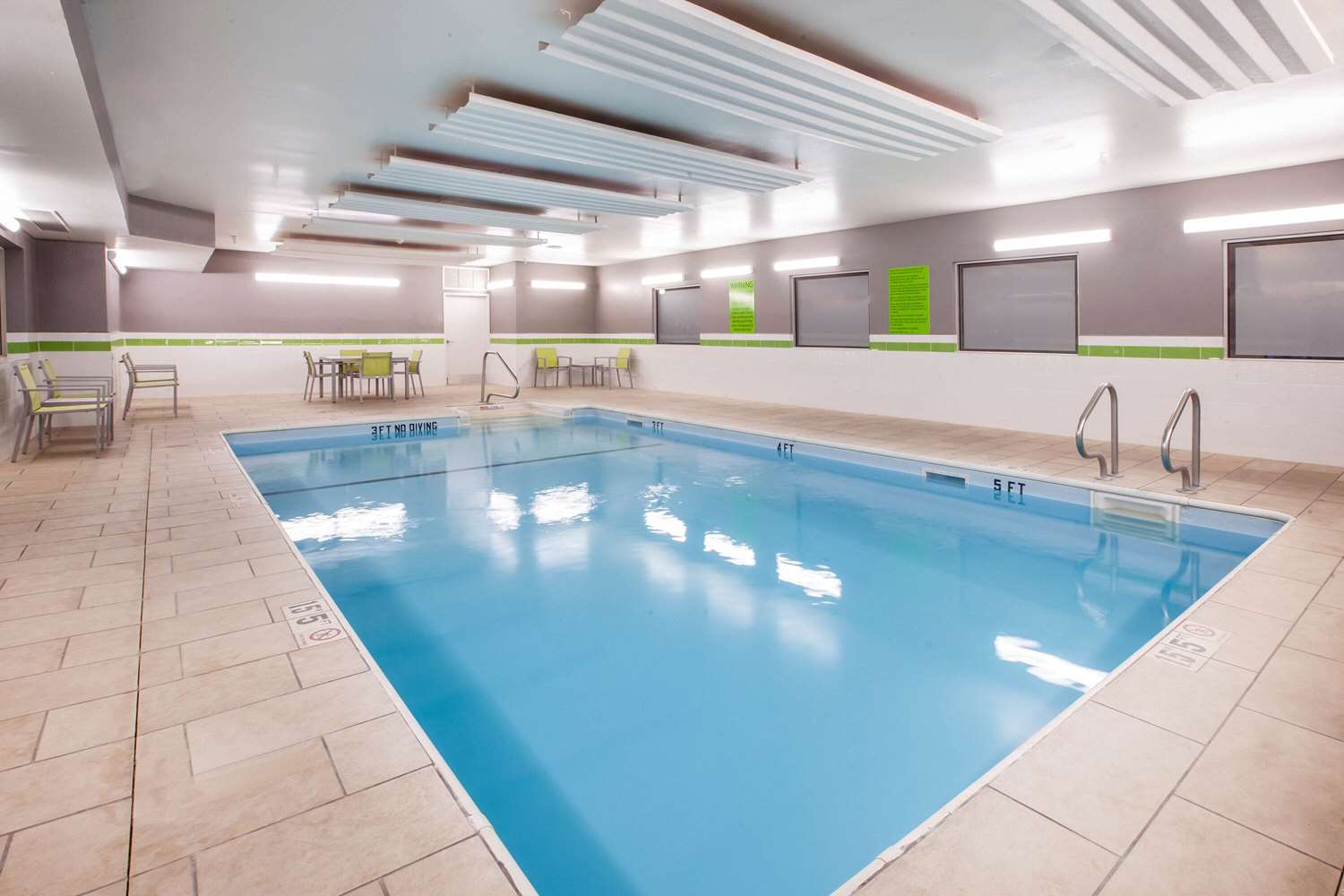 LA QUINTA INN STE ELKHART