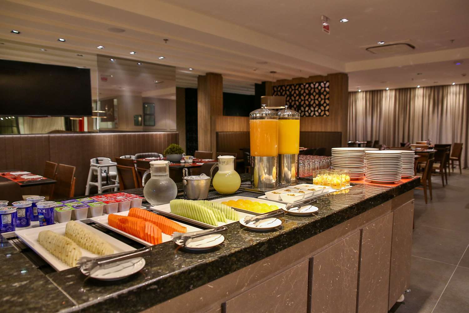 QUALITY HOTEL BLUMENAU