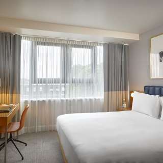 K K HOTEL GEORGE
