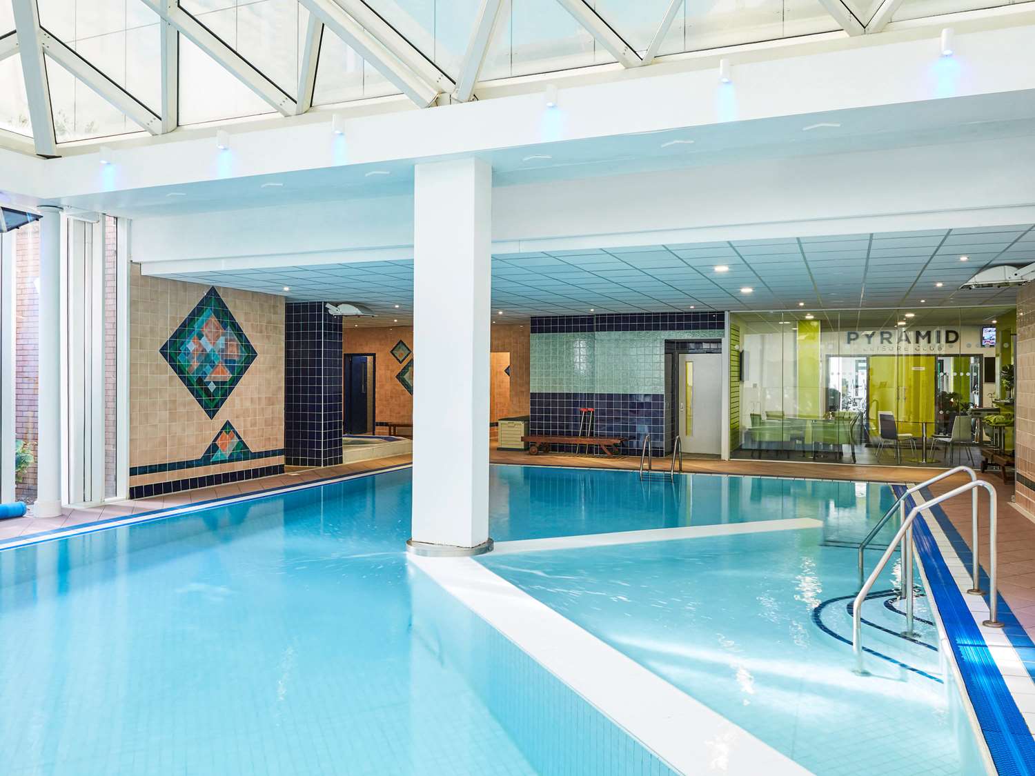 Mercure St Helens