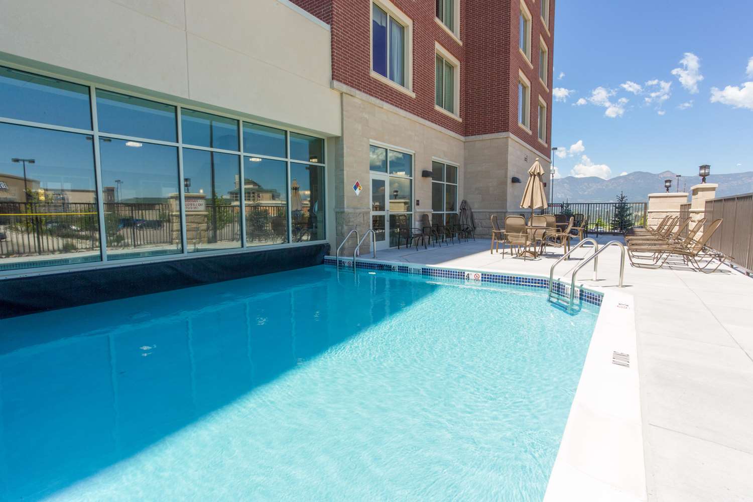 Drury Inn and Suites Colorado Springs Near the Air Force Academy