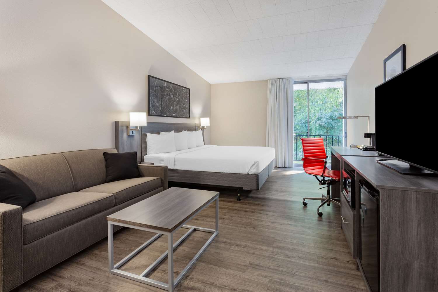 RAMADA WINDSOR LOCKS
