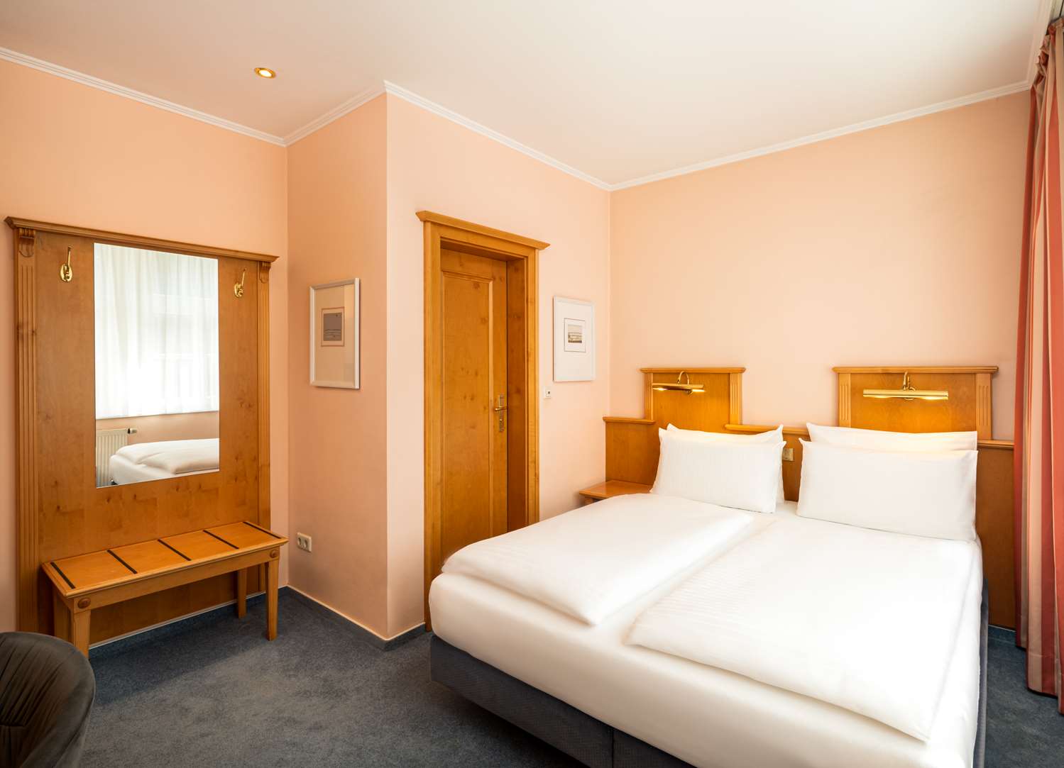 ARTHOTEL ANA FLEUR