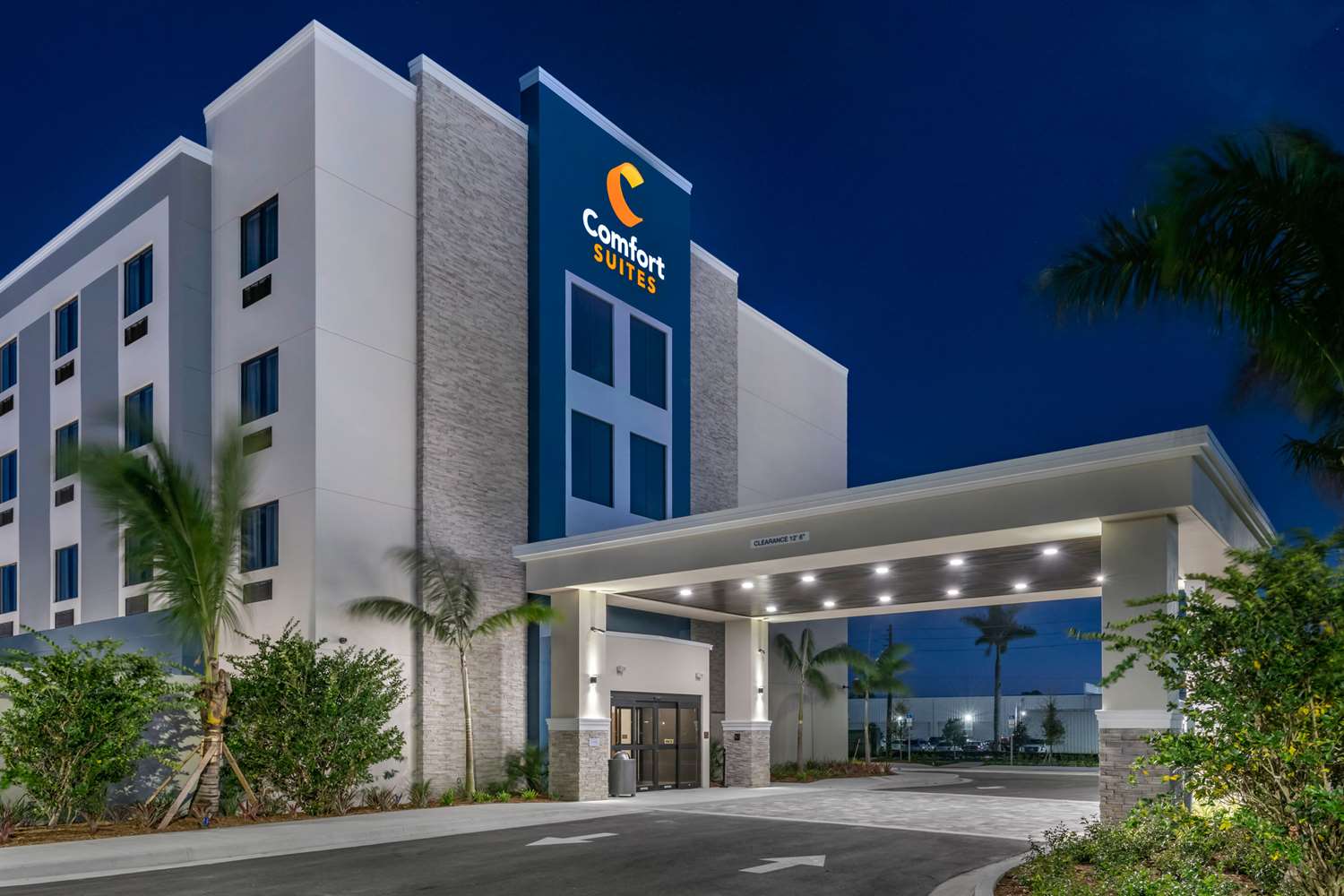 COMFORT SUITES STUART-HUTCHINSON IS