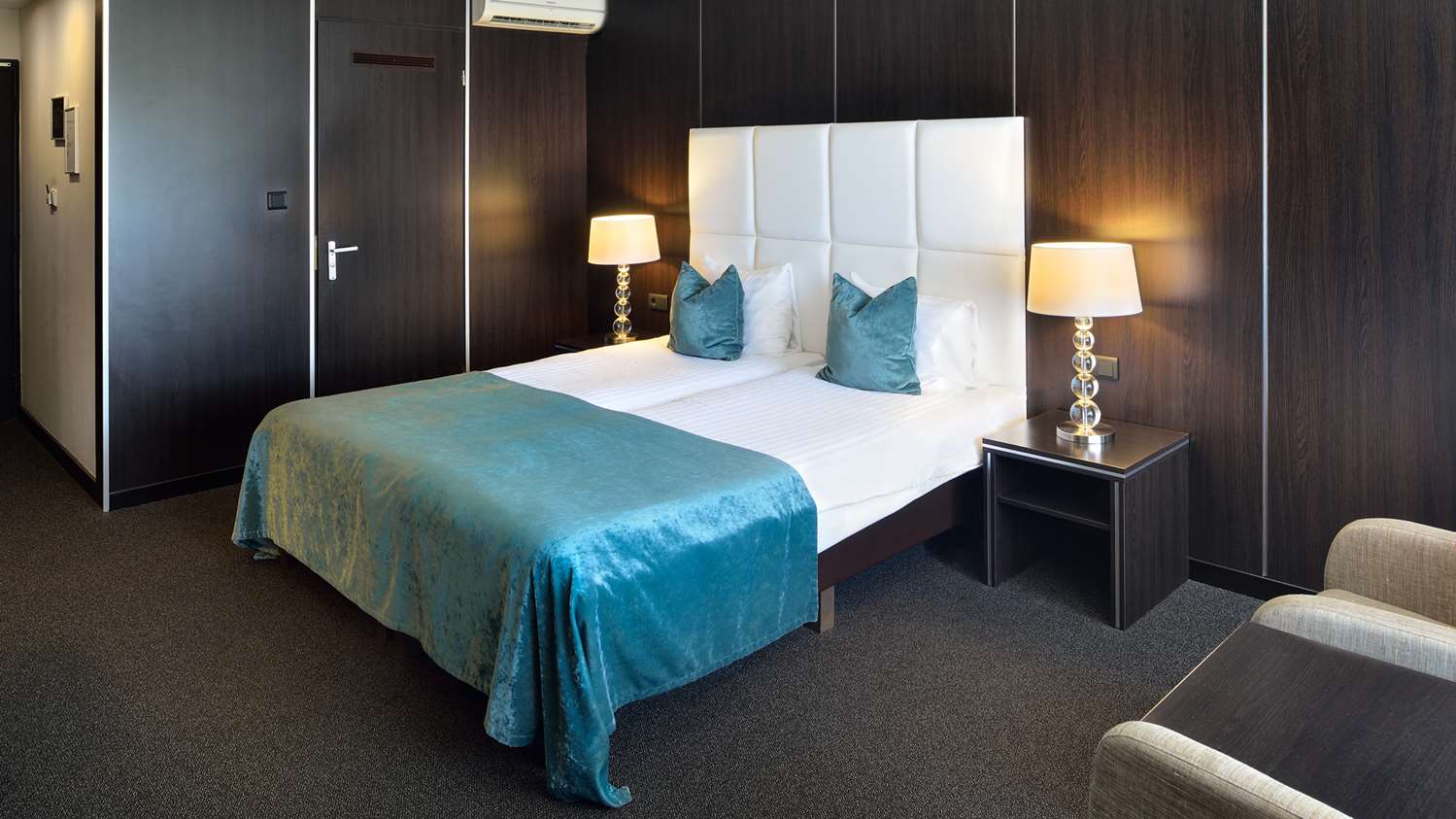VAN DER VALK HOTELS HERTOGENBOSCH