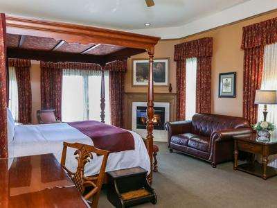 HERRINGTON INN AND SPA