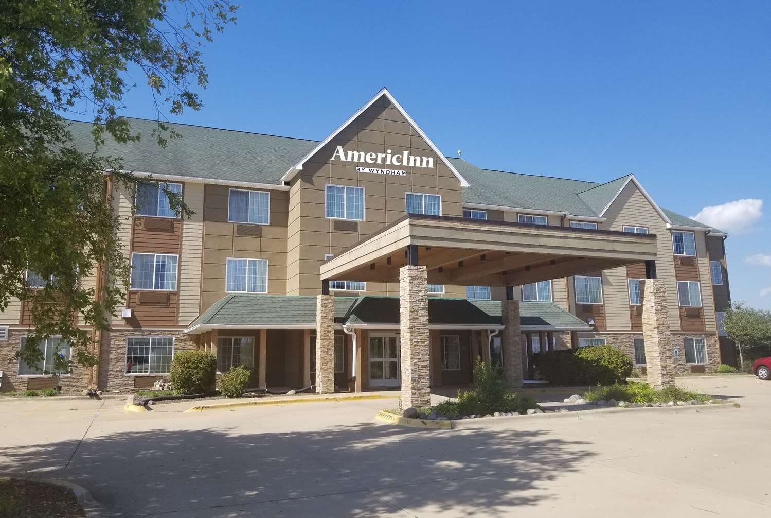 AMERICINN BY WYNDHAM GALESBURG