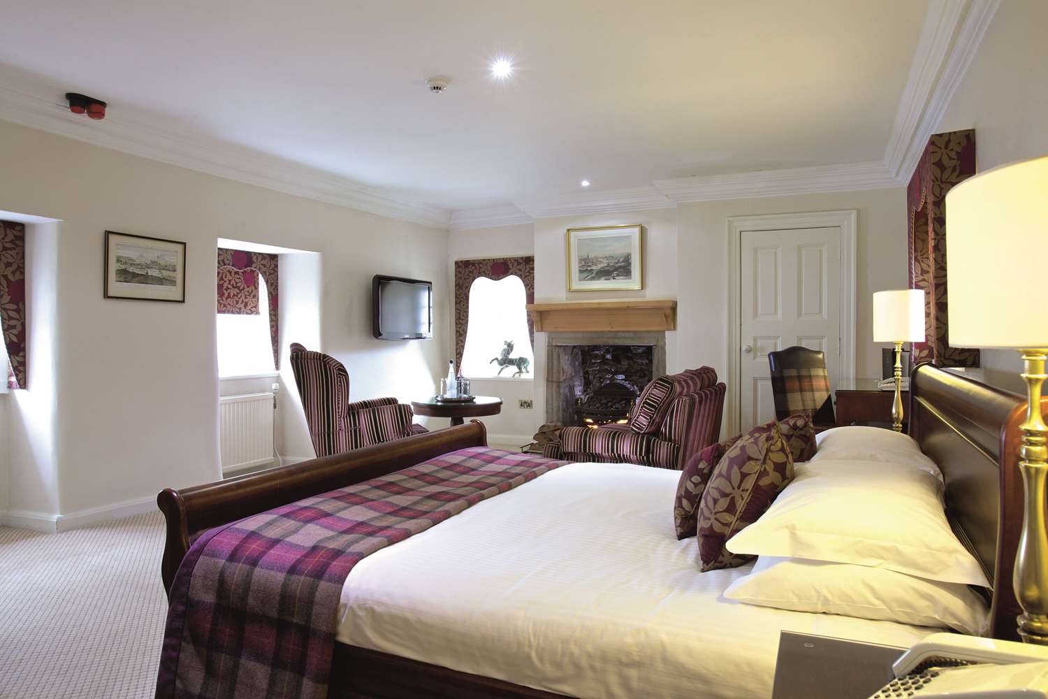 Macdonald Houstoun House Hotel