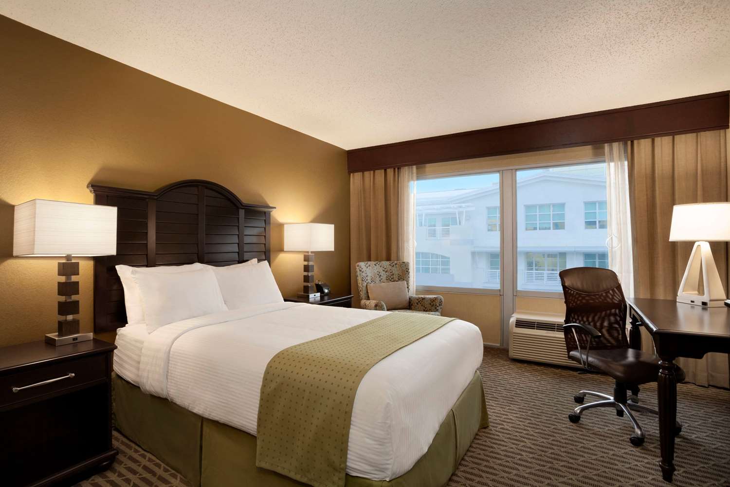 Wyndham Santa Monica At The Pier
