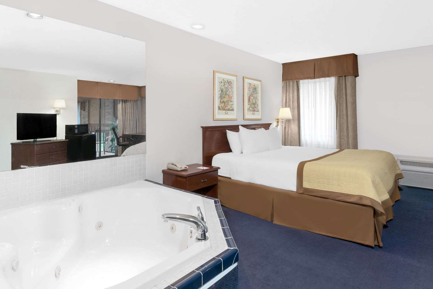 Baymont Inn & Suites Zanesville