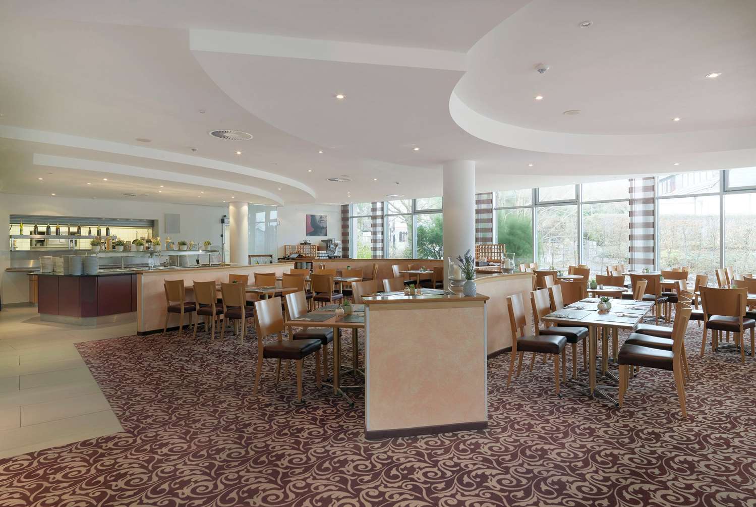 RAMADA BY WYNDHAM DRESDEN