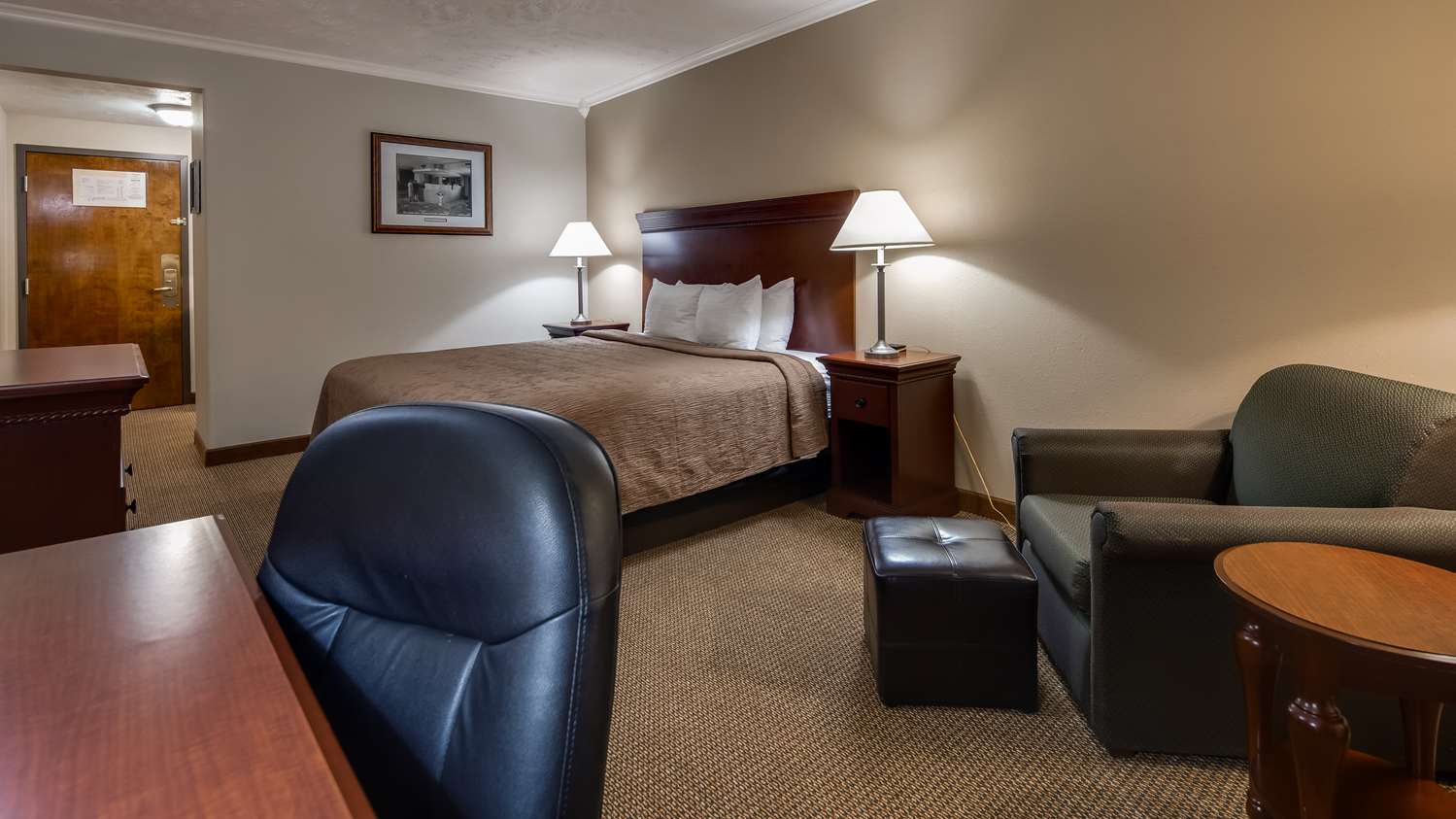 Best Western Plus Ahtanum Inn