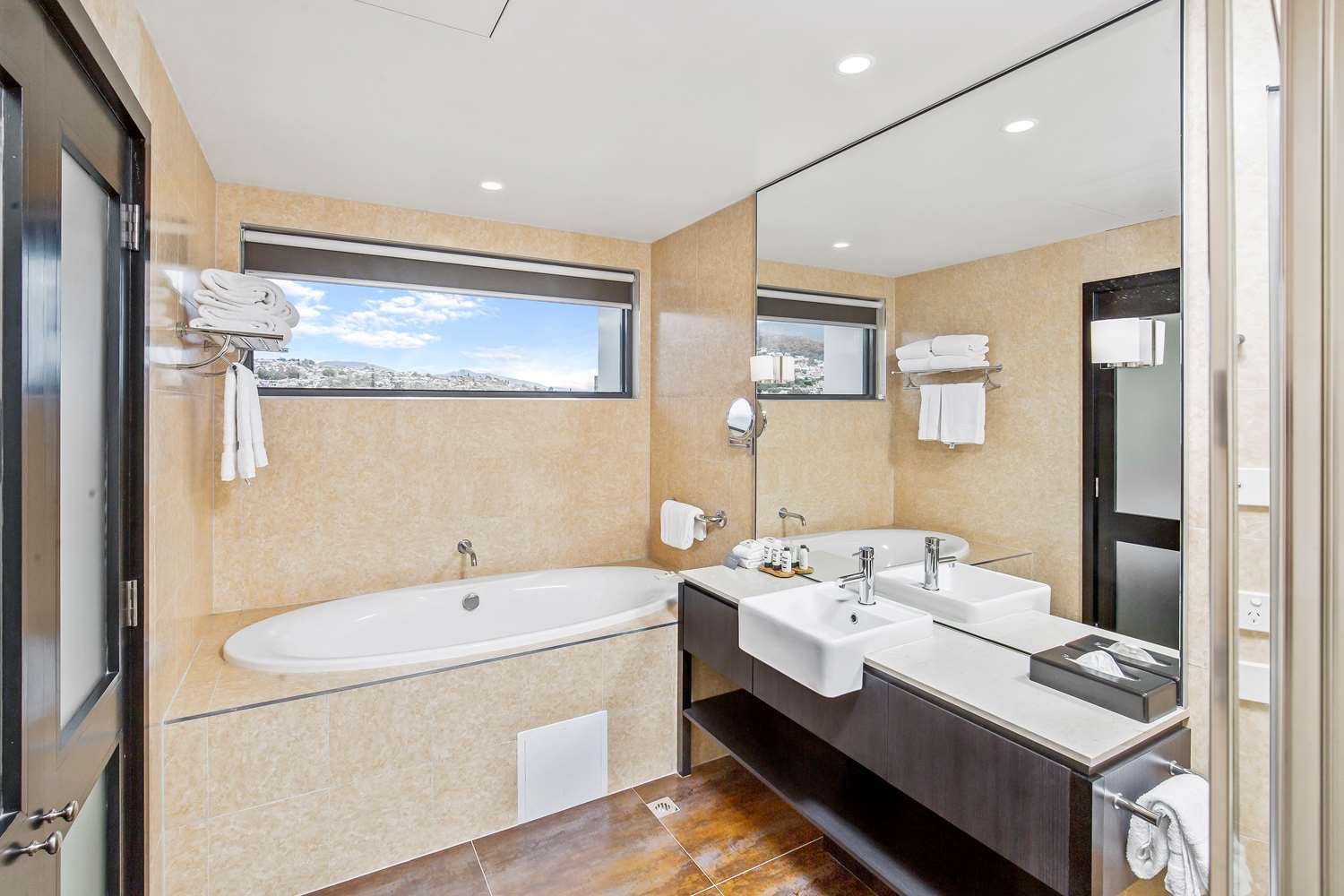 RACV HOBART HOTEL