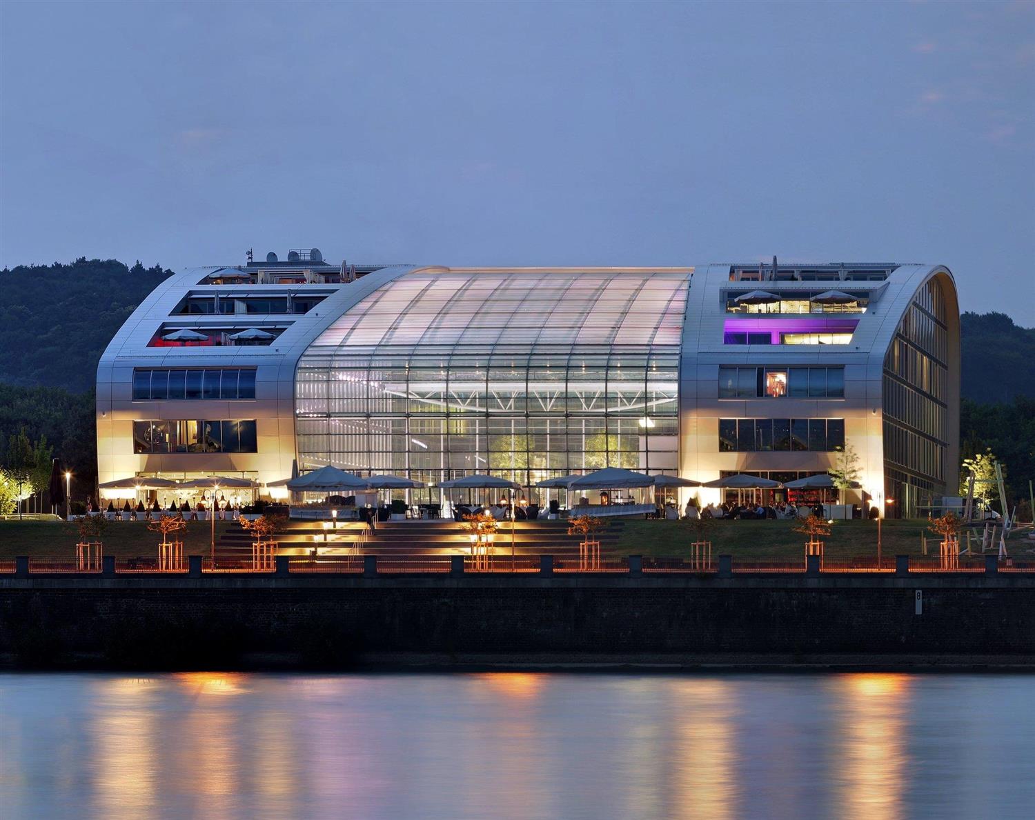 KAMEHA GRAND BONN HOTEL