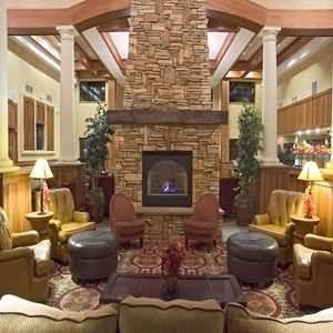 MCM Elegante Lodge and Suites