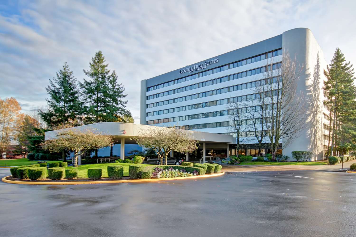 DOUBLETREE SUITES SEATTLE SEATAC