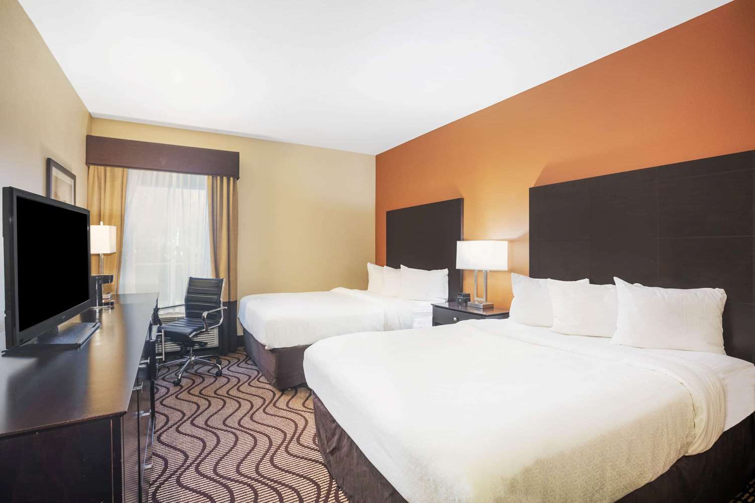 LA QUINTA INN STE  BEEVILLE