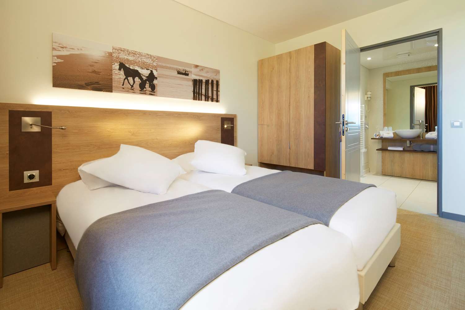 KYRIAD PRESTIGE RESIDENCE CABOURG