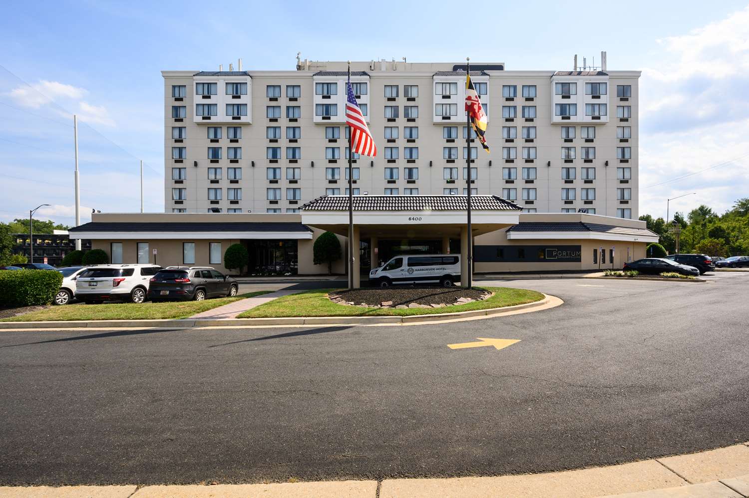 HARBORSIDE HOTEL
