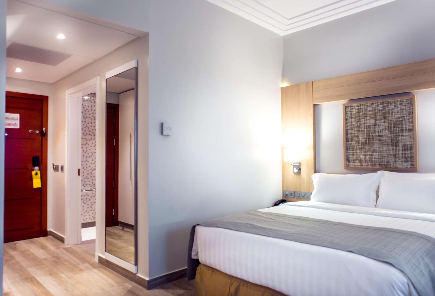 GOLDEN TULIP LE DIPLOMATE COTONOU