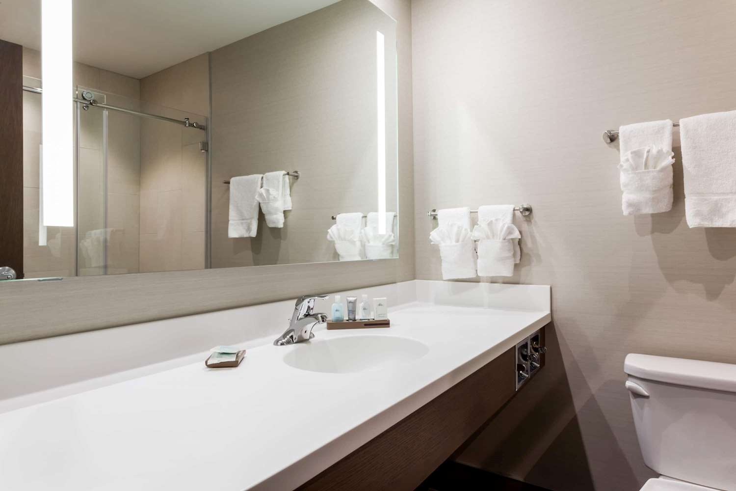 WYNDHAM GARDEN EDMONTON AIRPOR
