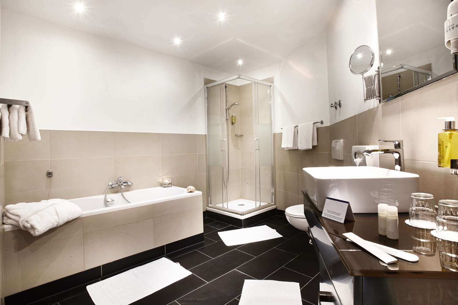 HOTEL KIEL BY GOLDEN TULIP