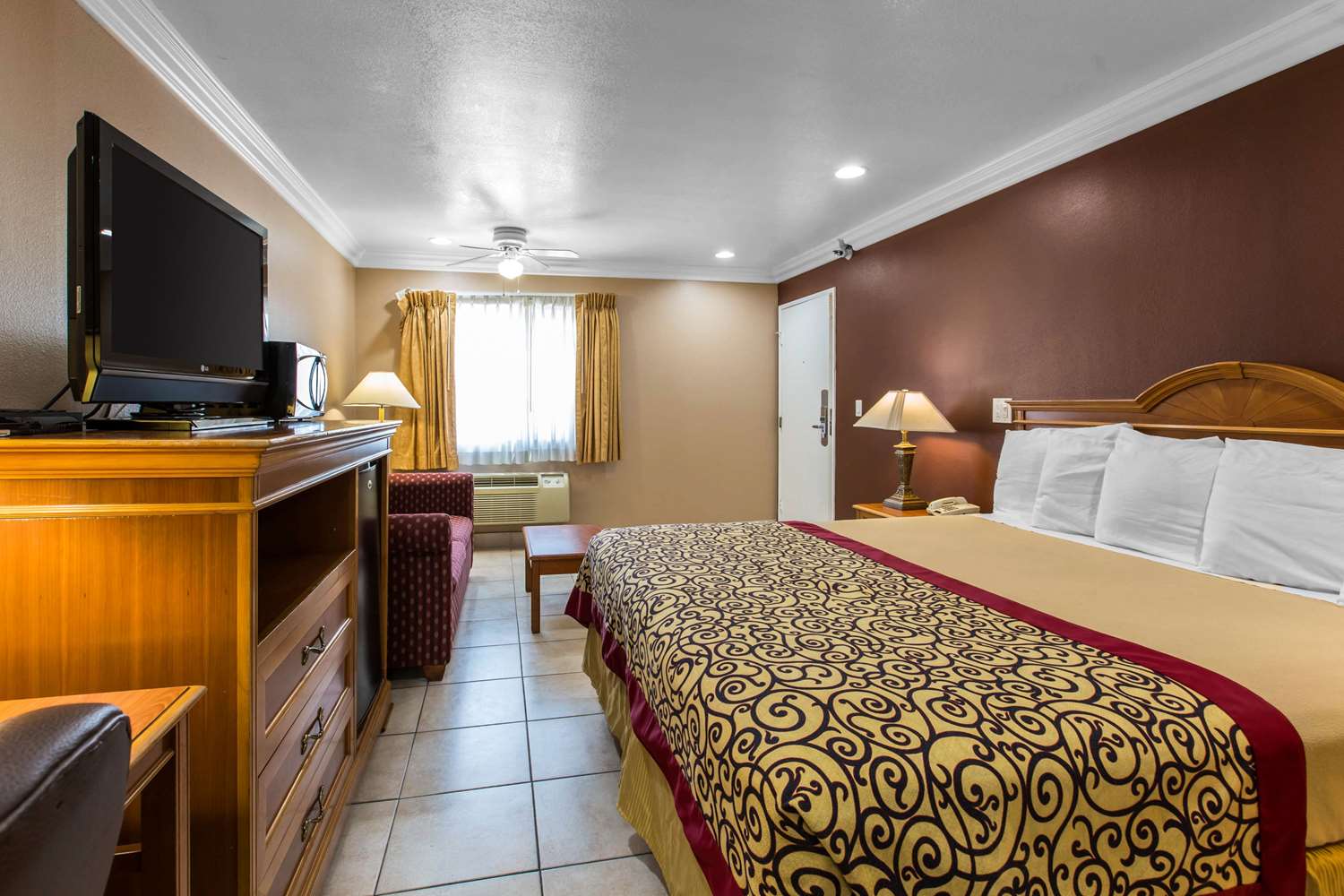Rodeway Inn