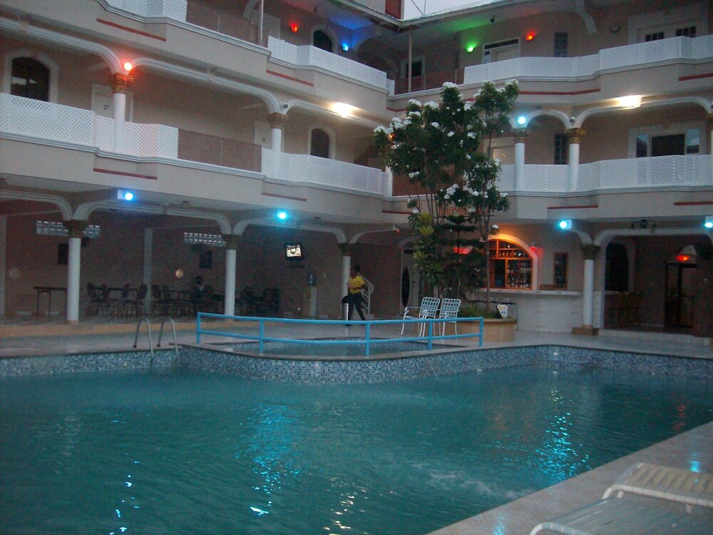 Jeffel Hotel