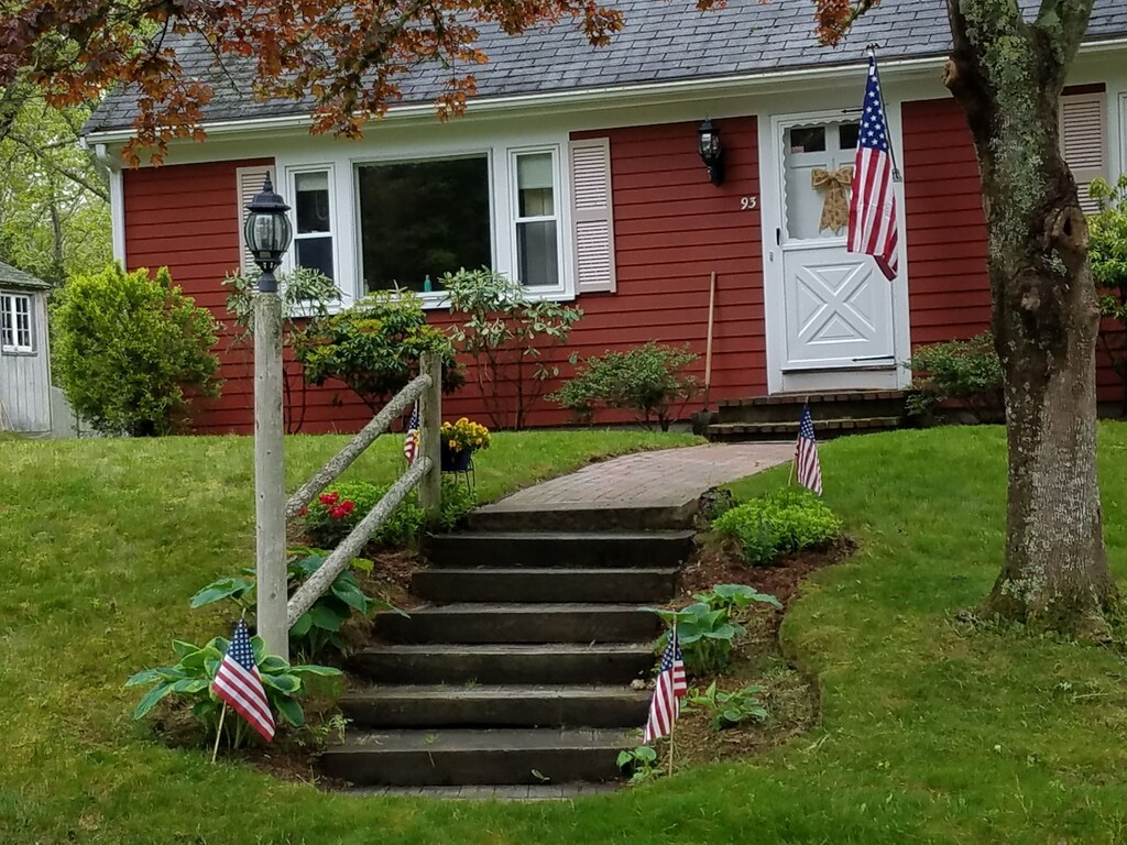 OLDSILVER BEACH! CLOSE LOCATION. Sat to Sat rental. Shining Sea bike-way! 