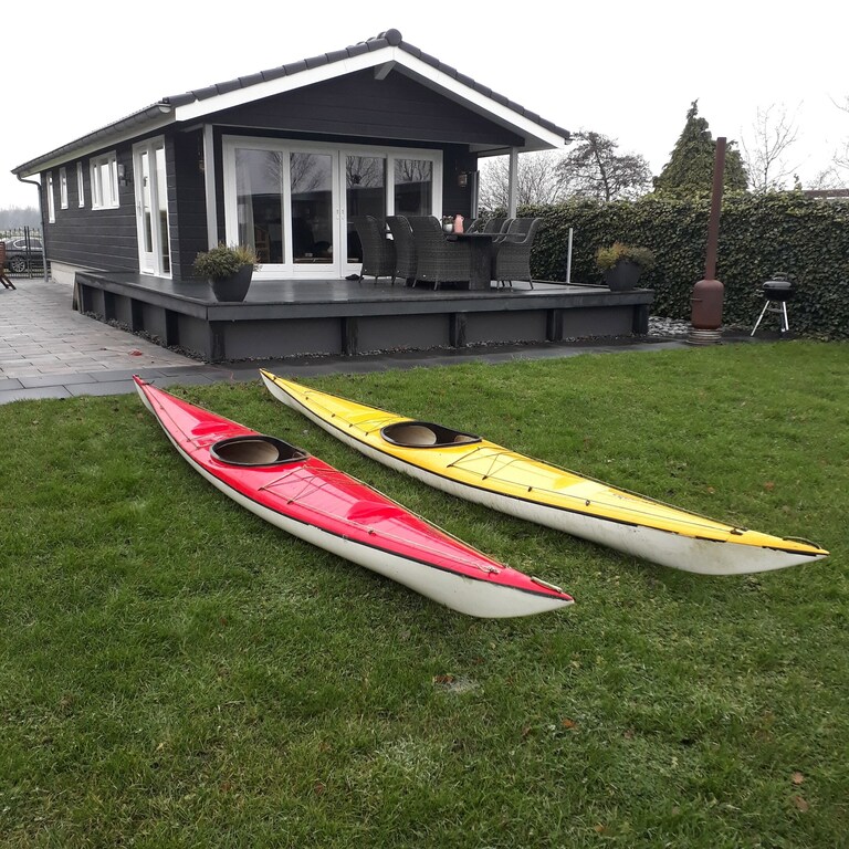 A nice break on the water. fishing, boating cycling also wifi available