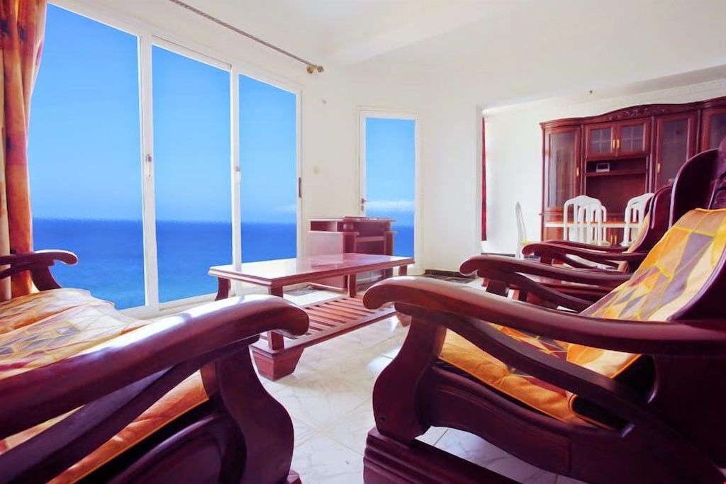 Maisons De Vacances A Oran Au Bord De La Mer Et B B Avec Vue Sur La Mer A Oran Bluepillow