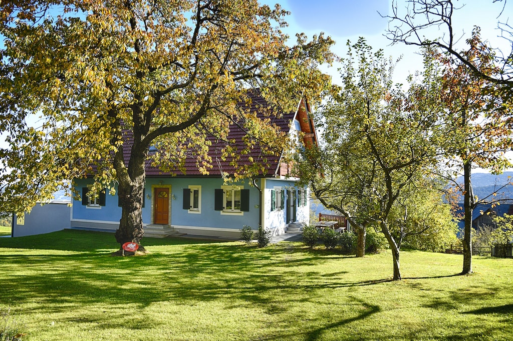Large holiday home with an attached dog swimming pool, quiet south-facing location