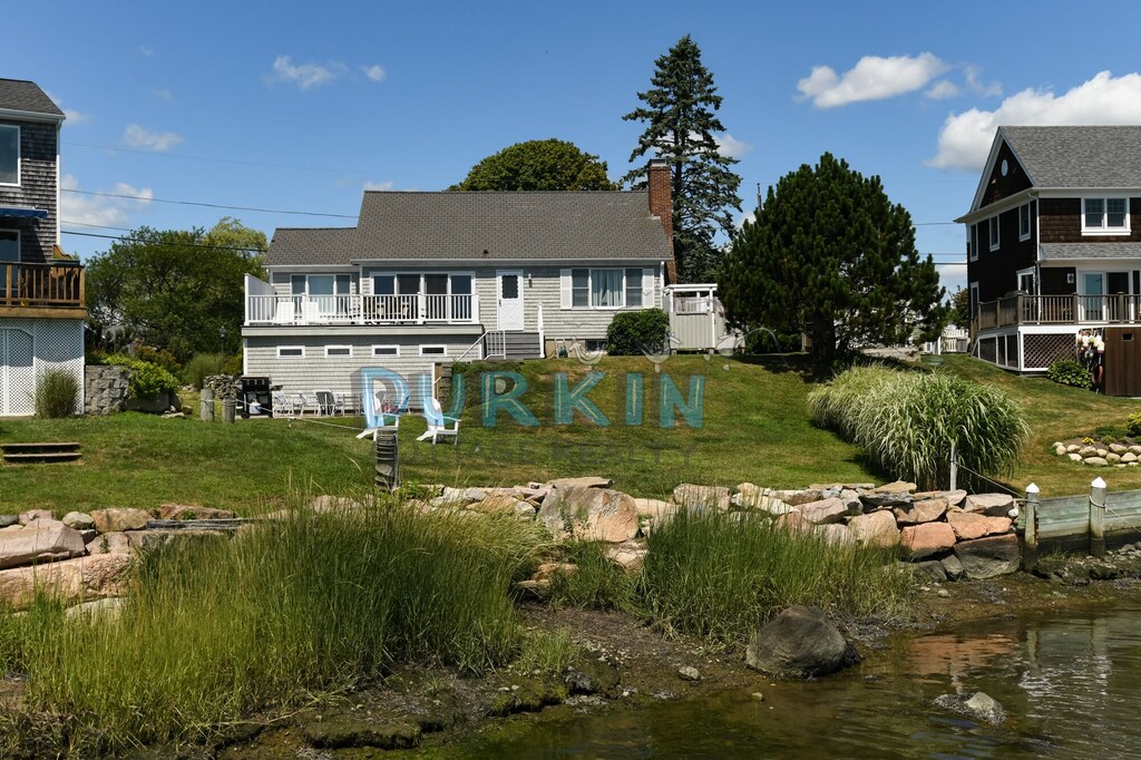 Waterfront Property, Amazing Views, Spacious Deck, Large Backyard
