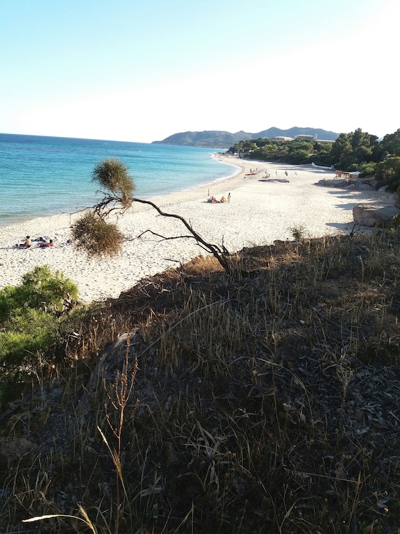 Calaverde - Maison Santa Margherita di Pula avec jardin à 200 mètres de la mer