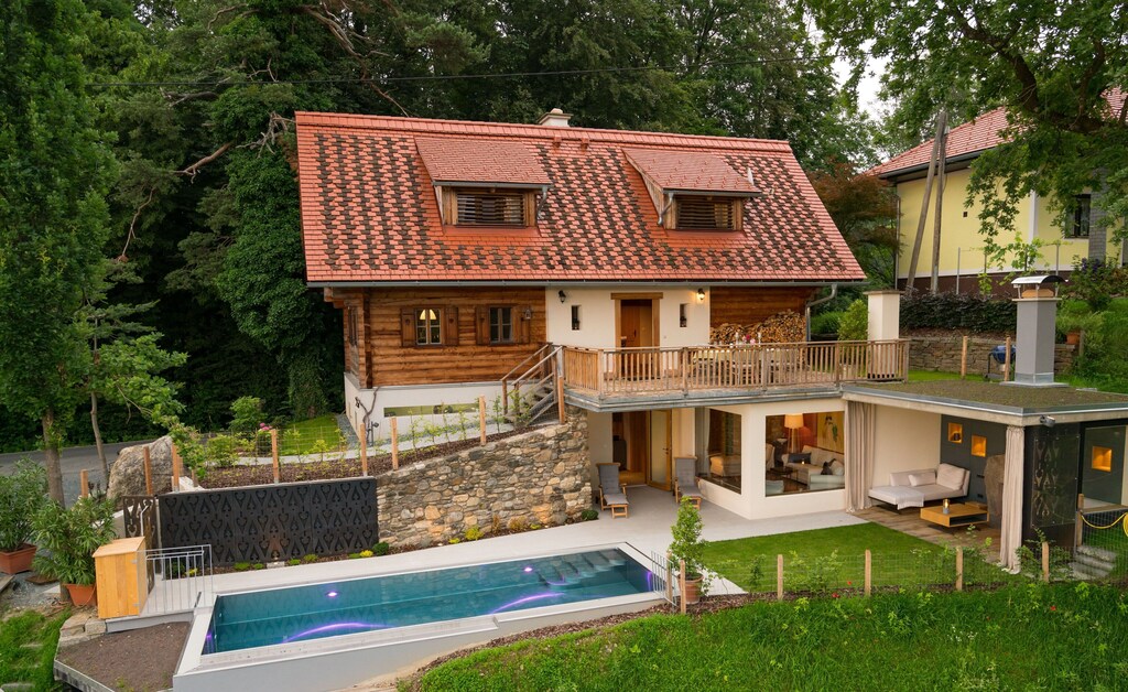 Ankommen.Zuhause sein. Haustiere erlaubt. Privater Edelstahlpool und Sauna.