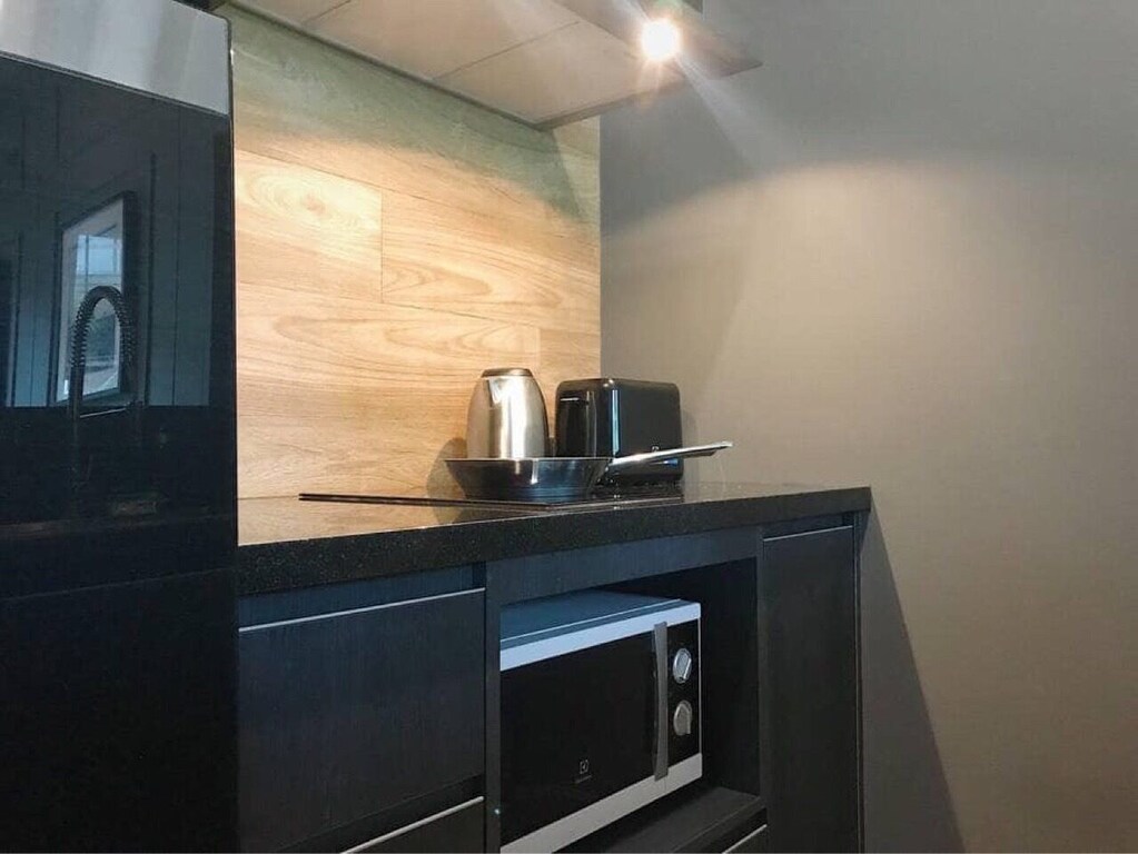 Appartement totalement neuf decoration en bois de hetre proche Allemagne