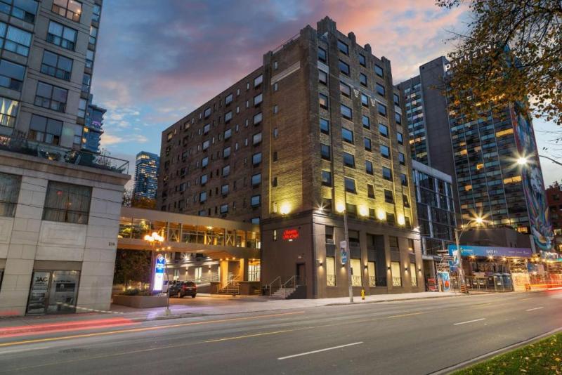 Hampton Inn Suites Toronto Downtown Ontario Canada