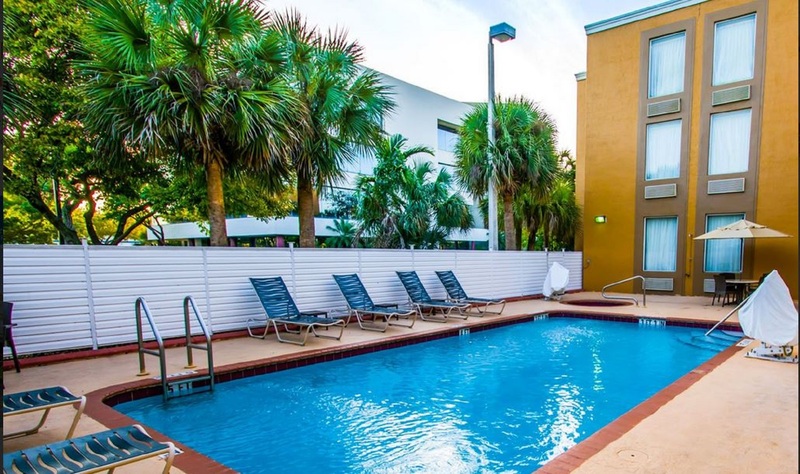 Comfort Inn & Suites Fort Lauderdale West Turnpike
