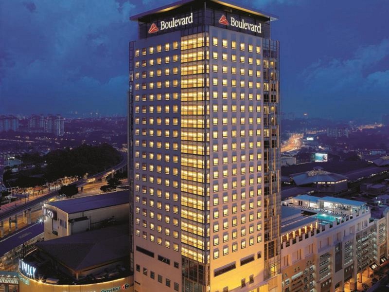 St. Giles Boulevard Hotel