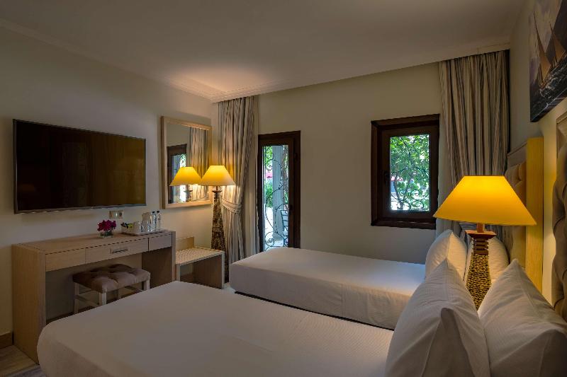 Double Tree by Hilton Bodrum Marina Vista