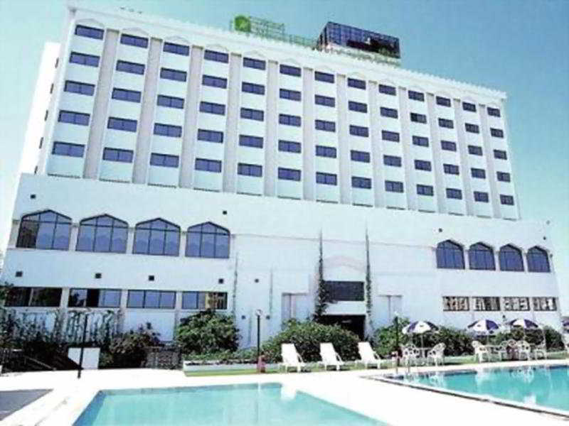 Muscat Holiday