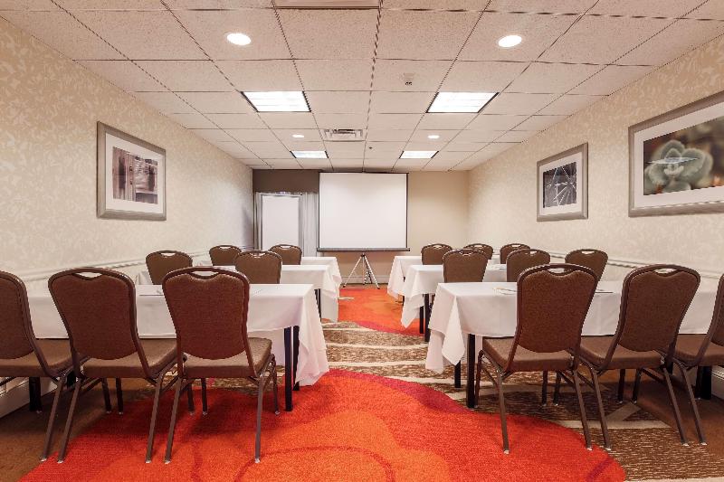 Hilton Garden Inn Dallas Market Center