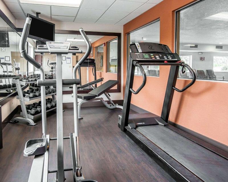 Comfort Suites North Elkhart Area
