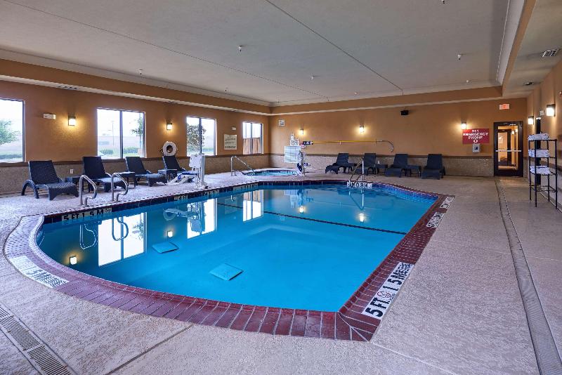 Hampton Inn & Suites Waco South