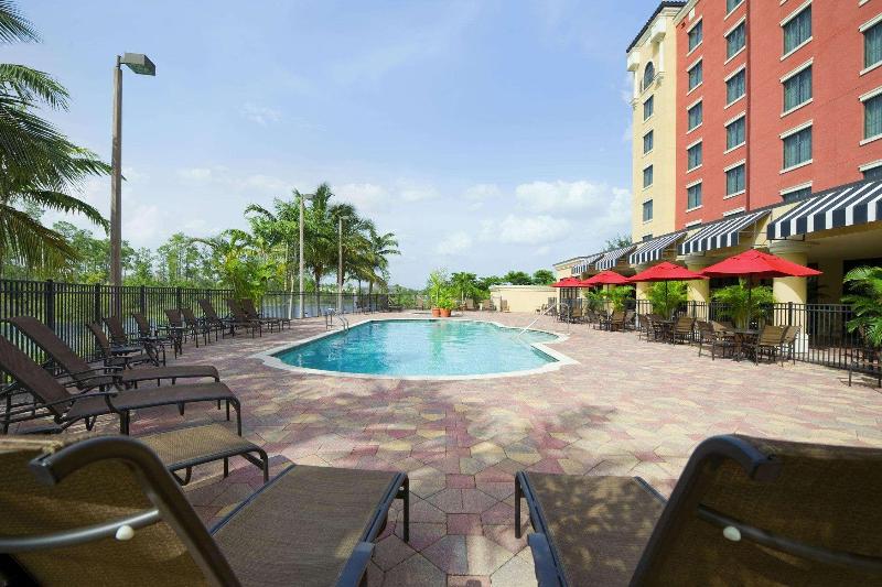 Embassy Suites Fort Myers Estero 