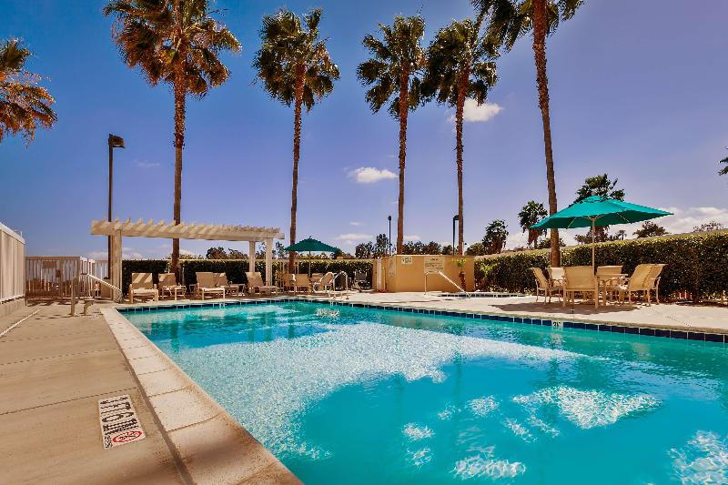 Hampton Inn & Suites Chino Hills